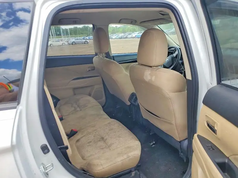 2020 MITSUBISHI OUTLANDER ES  