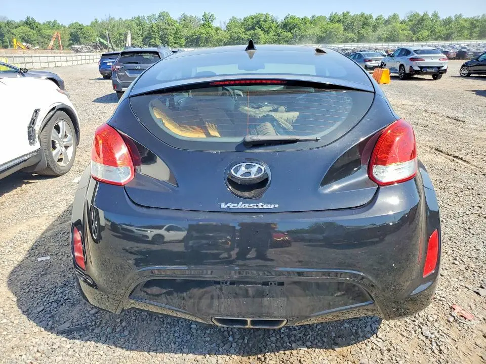 2013 HYUNDAI VELOSTER BASE  