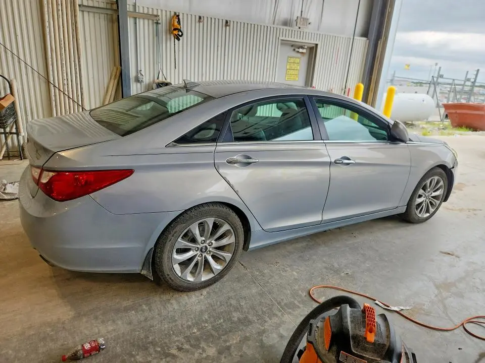2012 HYUNDAI SONATA SE  