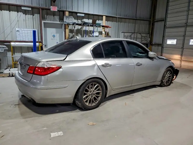 2010 HYUNDAI GENESIS 3.8L  
