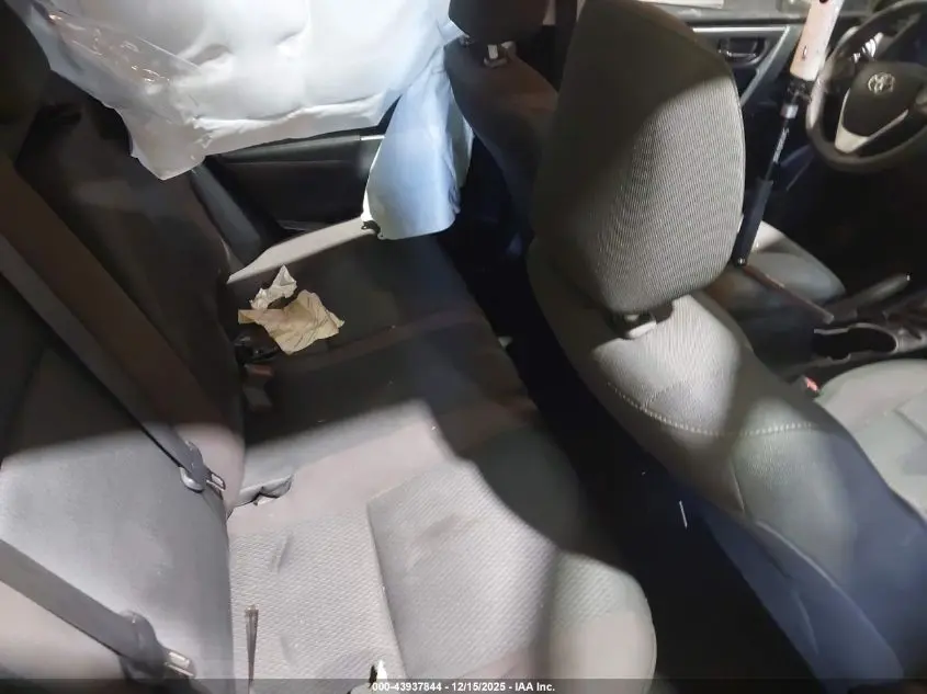 2018 TOYOTA COROLLA LE