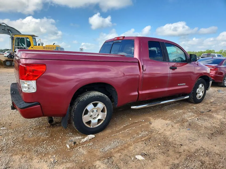 2011 TOYOTA TUNDRA DOUBLE CAB SR5  