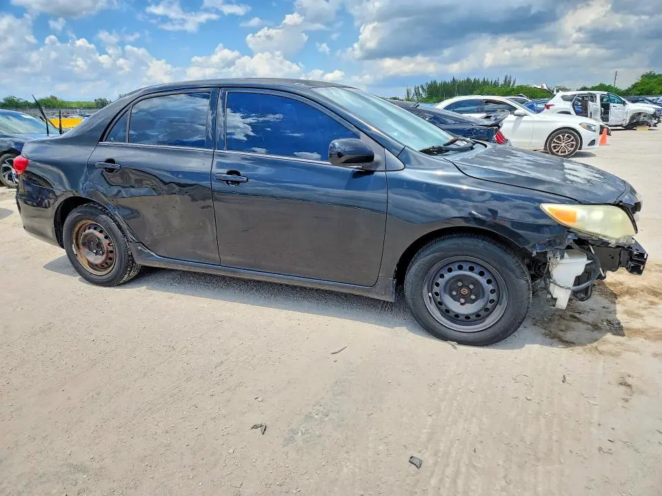 2013 TOYOTA COROLLA L  