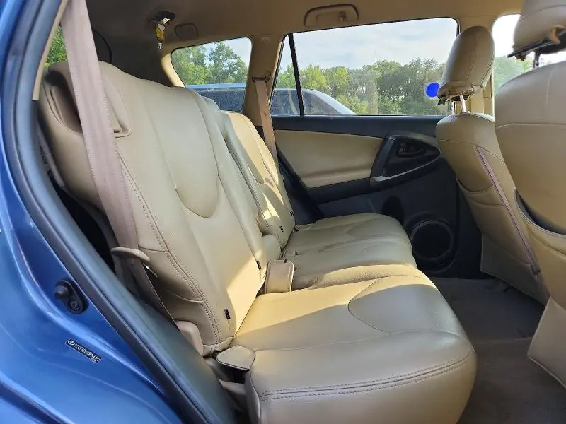 2012 TOYOTA RAV4 BASE  