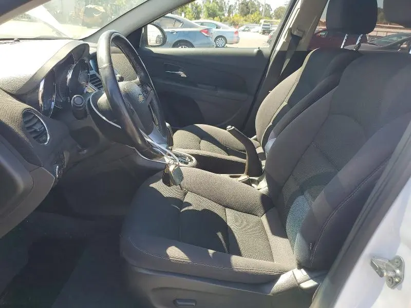 2013 CHEVROLET CRUZE LT  