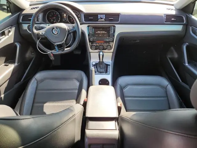 2019 VOLKSWAGEN PASSAT WOLFSBURG  
