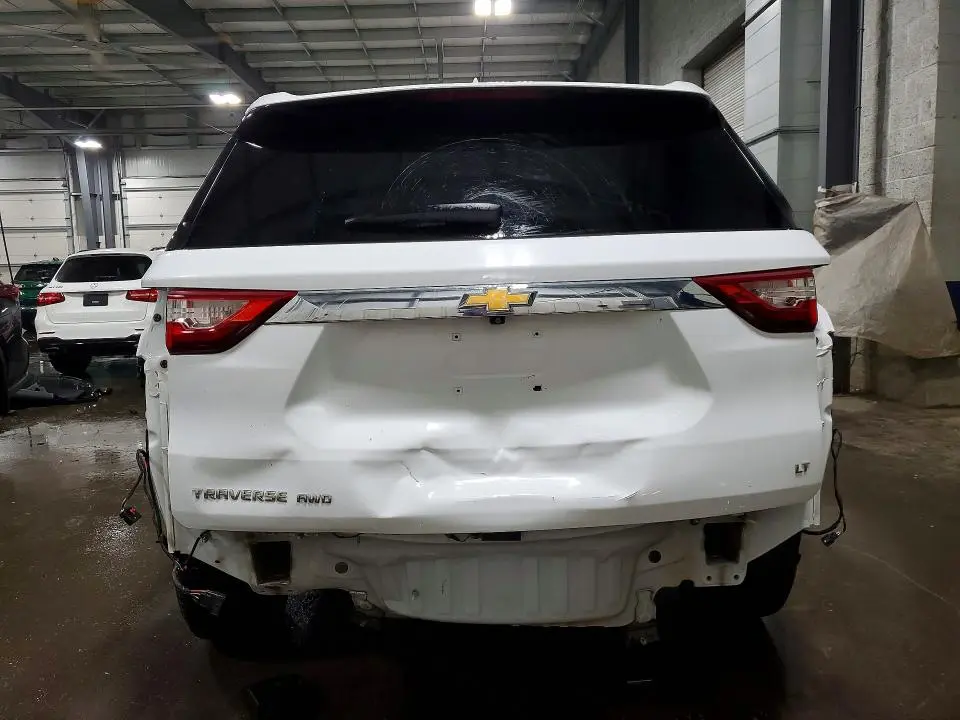2021 CHEVROLET TRAVERSE LT  