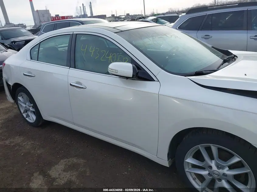 2011 NISSAN MAXIMA 3.5 SV
