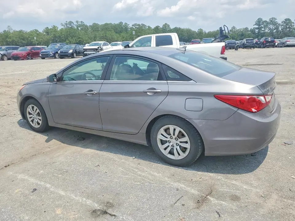 2011 HYUNDAI SONATA GLS  