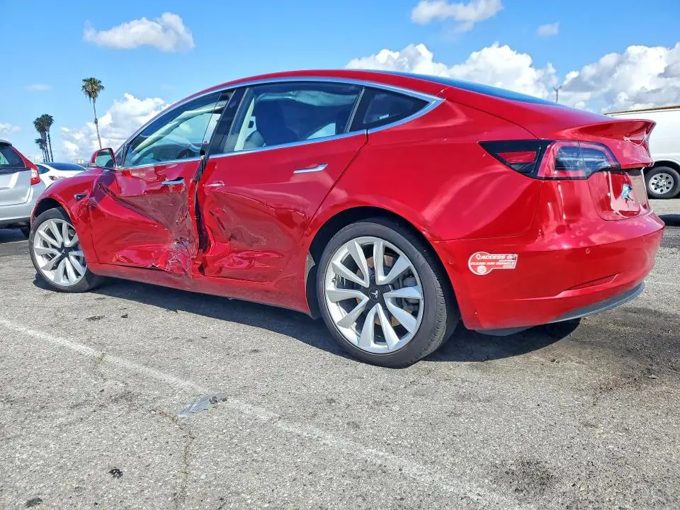 2018 TESLA MODEL 3   