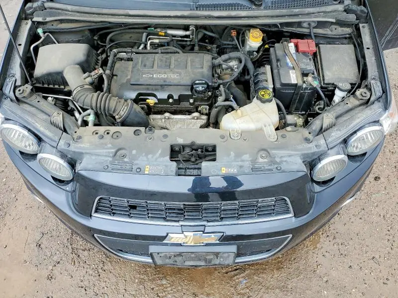 2016 CHEVROLET SONIC LT  