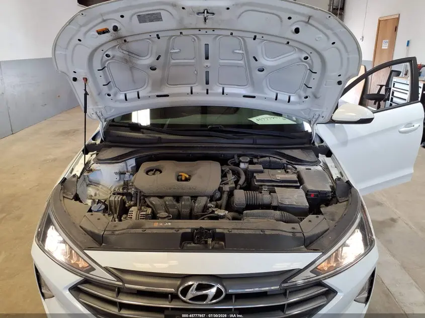 2020 HYUNDAI ELANTRA SE