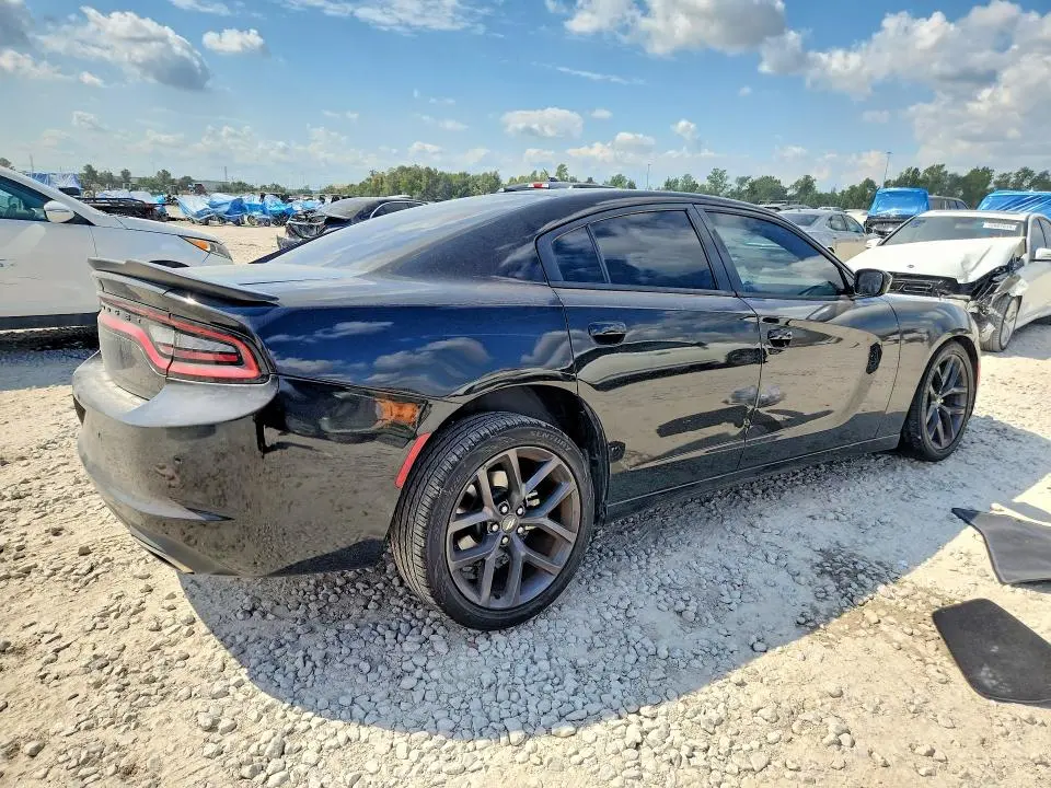 2021 DODGE CHARGER SXT  