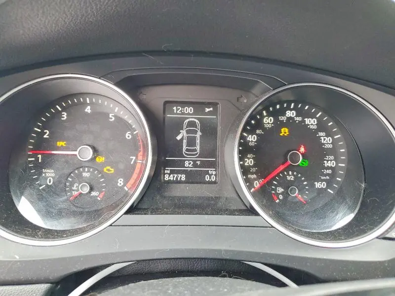 2018 VOLKSWAGEN JETTA SE  