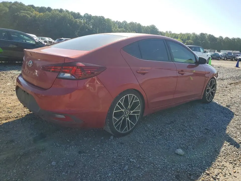 2020 HYUNDAI ELANTRA SE  