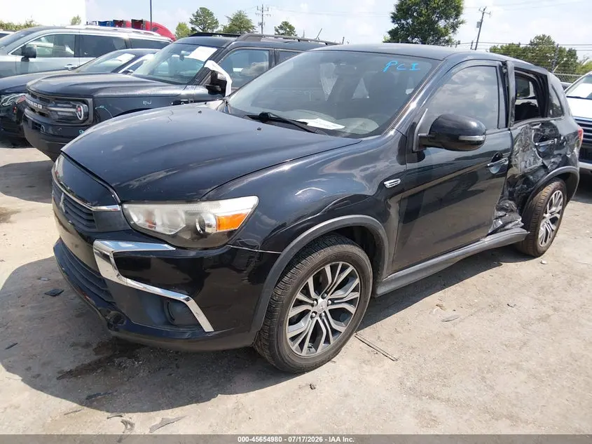 2017 MITSUBISHI OUTLANDER SPORT 2.0 LE