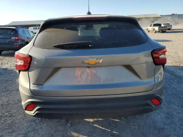 2025 CHEVROLET TRAX LS  