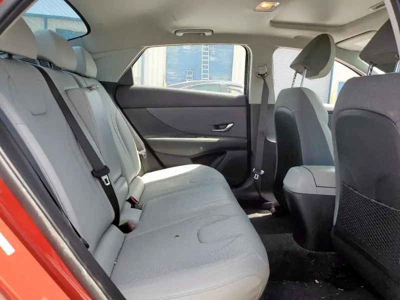 2021 HYUNDAI ELANTRA LIMITED  