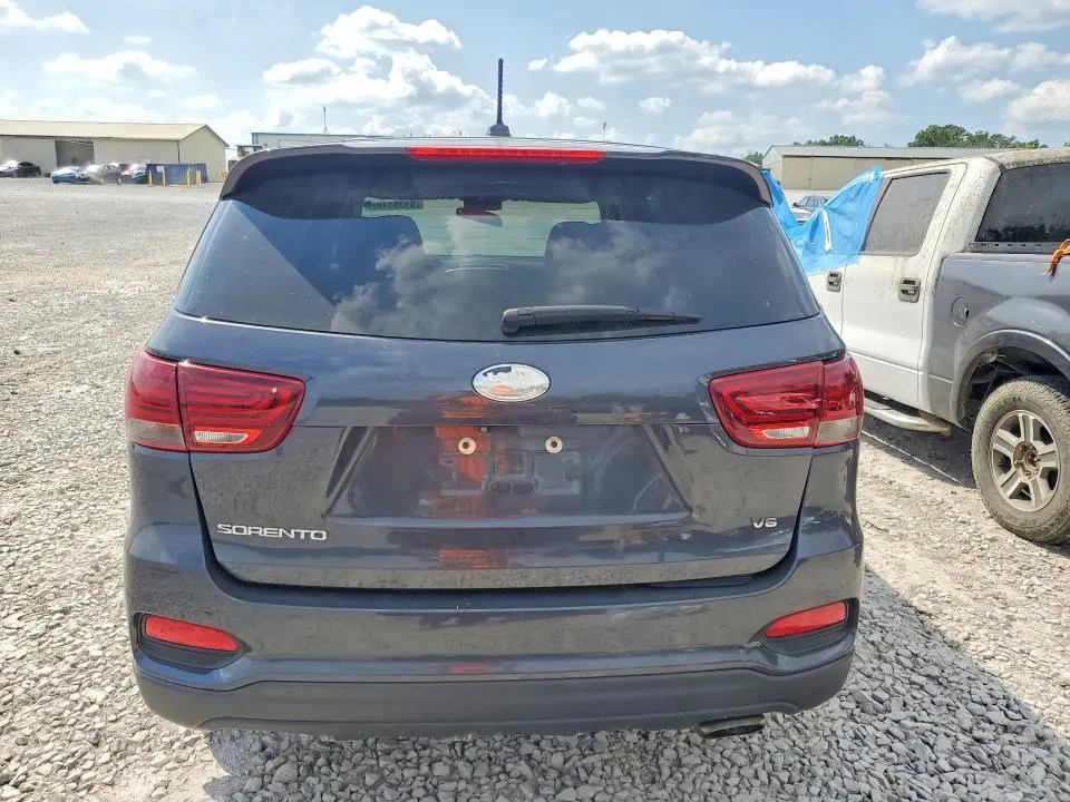 2019 KIA SORENTO LX V6  