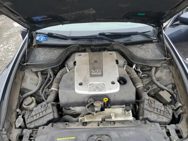 2013 INFINITI G37 