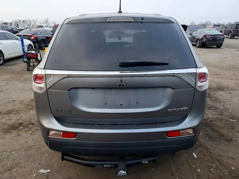 2014 MITSUBISHI OUTLANDER SE  