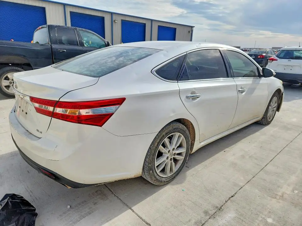 2013 TOYOTA AVALON XLE PREMIUM  
