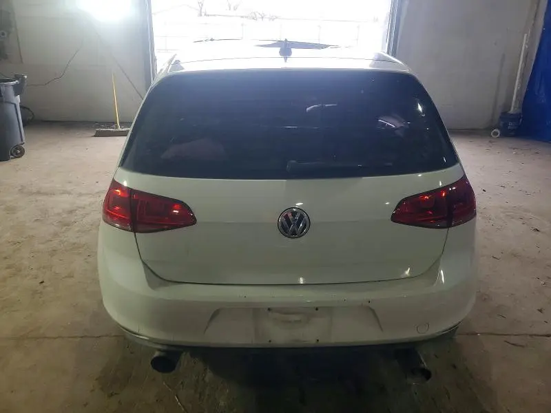 2016 VOLKSWAGEN GTI S/SE  