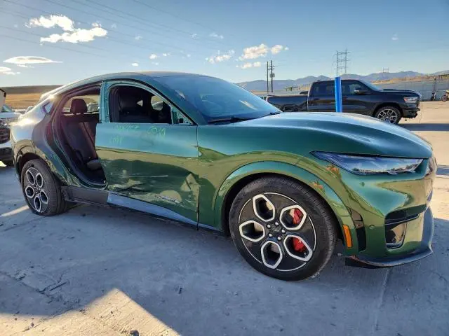 2024 FORD MUSTANG MACH-E GT  