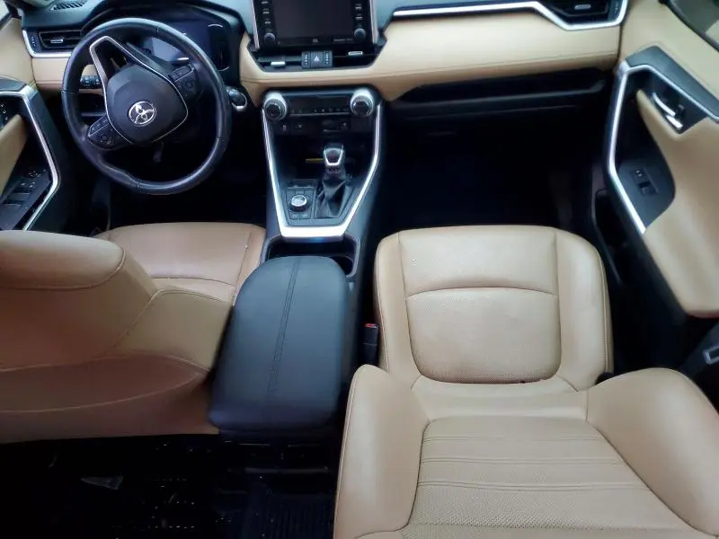 2020 TOYOTA RAV4 LIMITED  