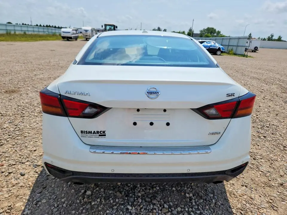 2020 NISSAN ALTIMA SR  