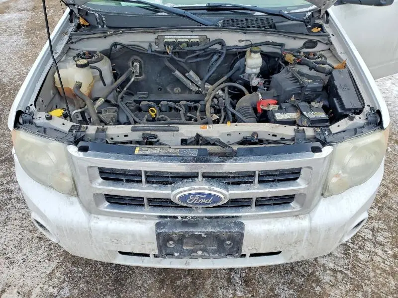 2011 FORD ESCAPE XLS  