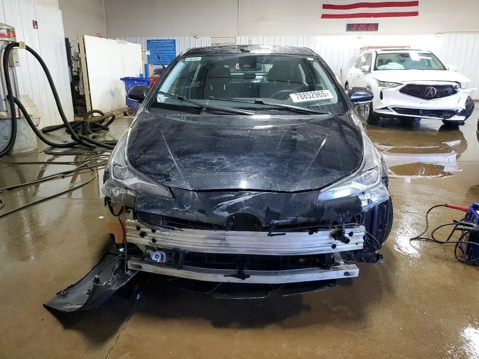 2019 TOYOTA PRIUS LE AWD-E  