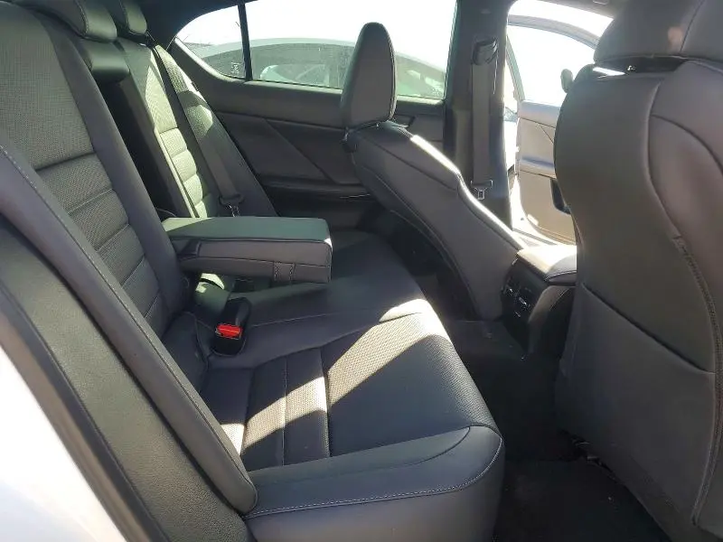 2025 LEXUS IS 350 F SPORT  