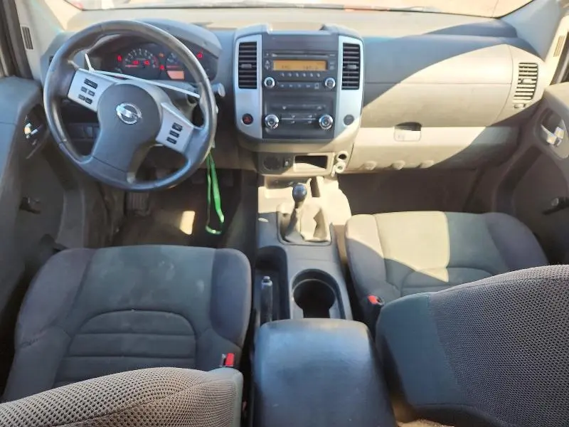 2015 NISSAN FRONTIER S  