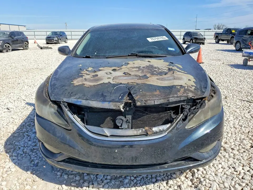 2013 HYUNDAI SONATA SE  