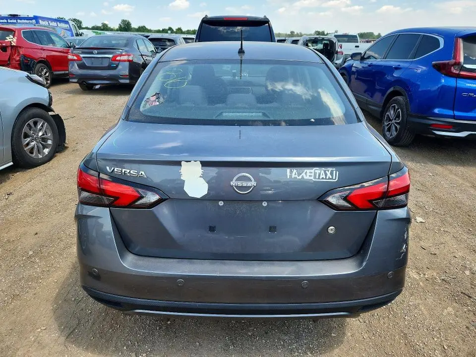 2023 NISSAN VERSA S  