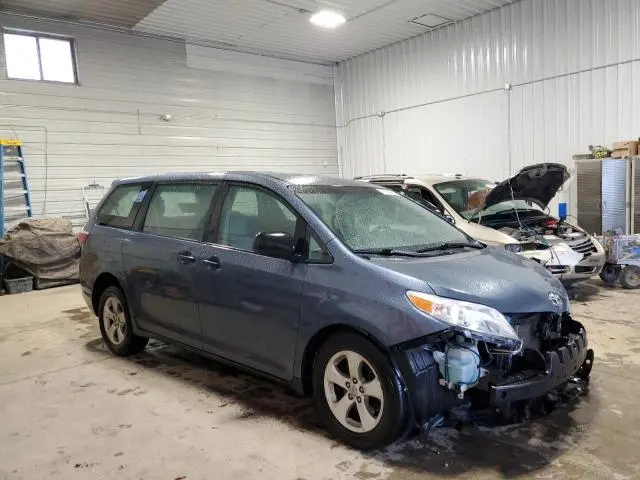 2015 TOYOTA SIENNA   