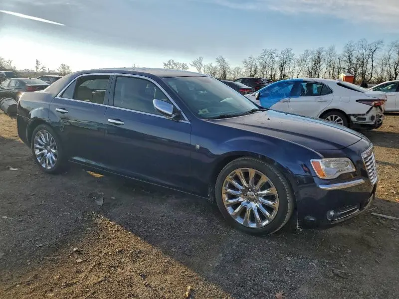 2013 CHRYSLER 300   
