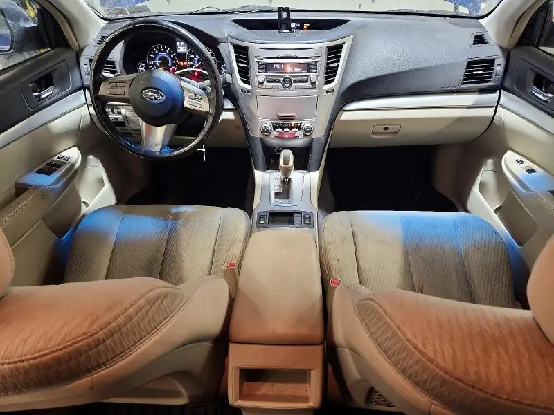 2010 SUBARU OUTBACK 2.5I PREMIUM  