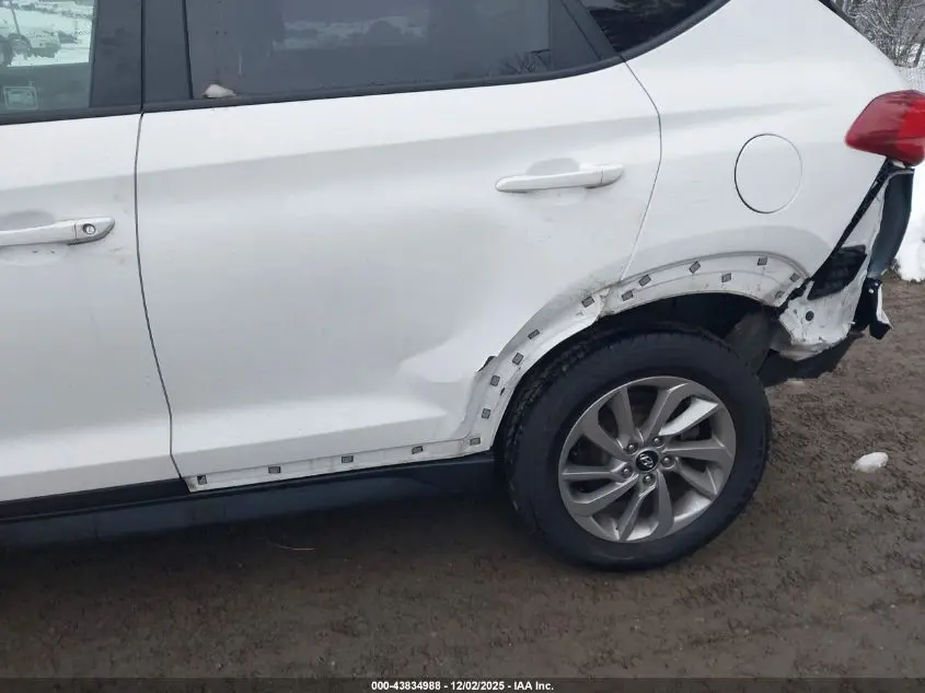 2018 HYUNDAI TUCSON SE