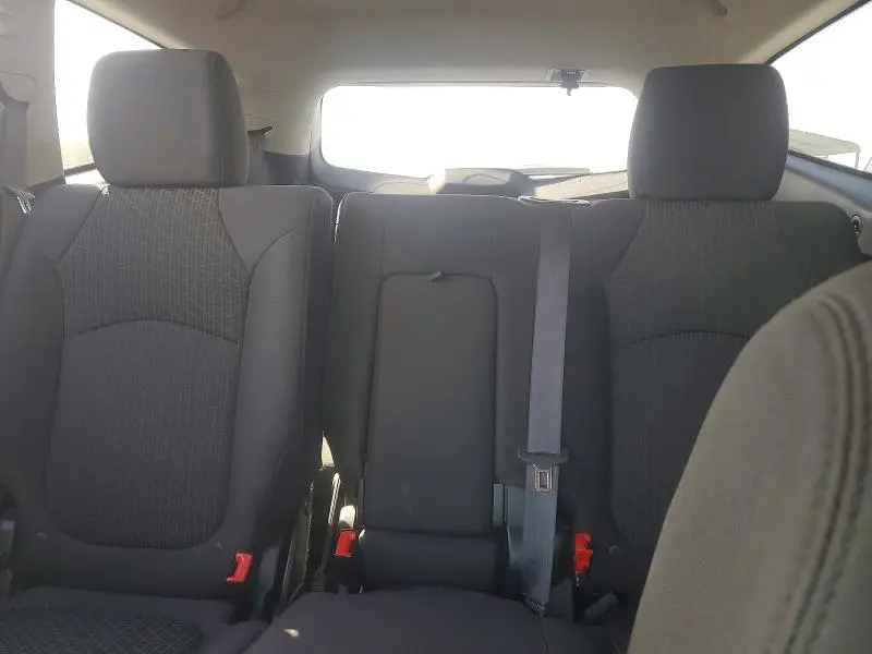 2011 CHEVROLET TRAVERSE LT  