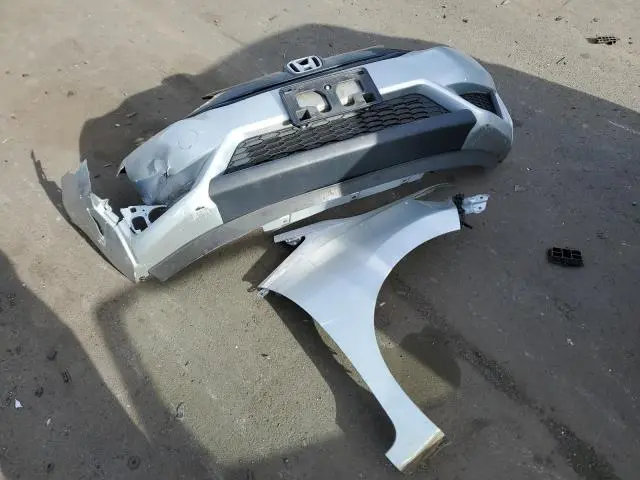 2015 HONDA FIT LX  