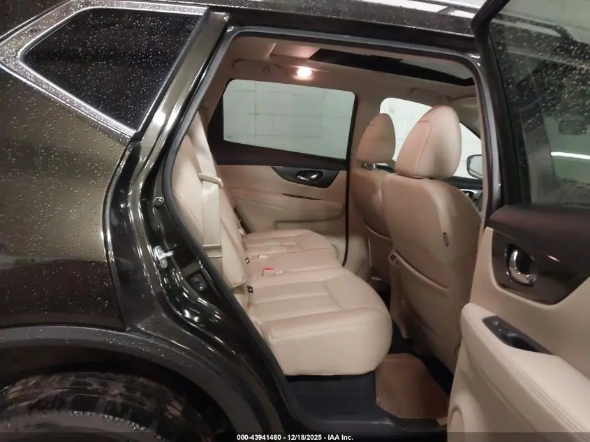 2016 NISSAN ROGUE SL