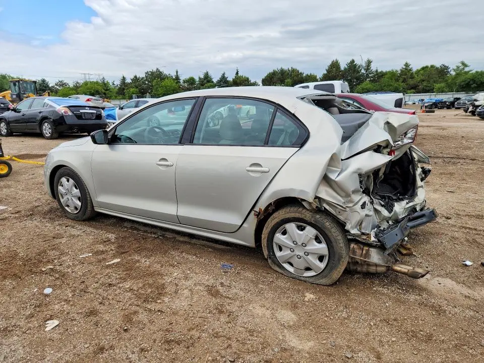 2011 VOLKSWAGEN JETTA BASE  