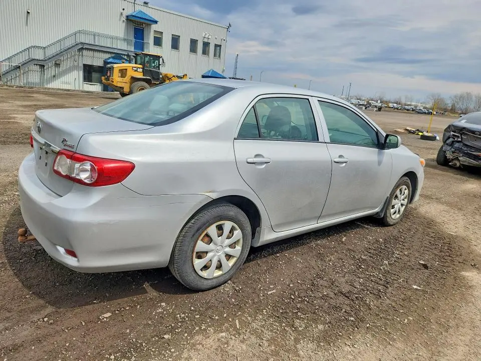2011 TOYOTA COROLLA BASE  