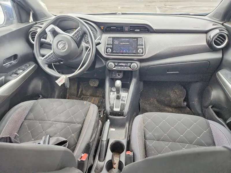 2019 NISSAN KICKS S  