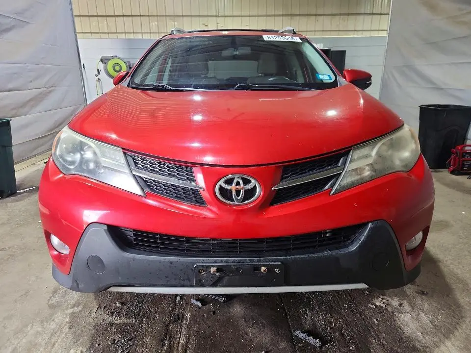 2014 TOYOTA RAV4 XLE  