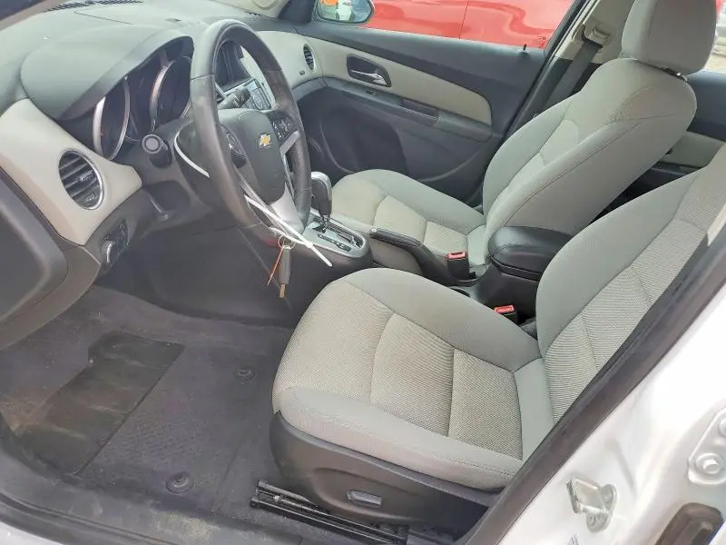 2013 CHEVROLET CRUZE LT  