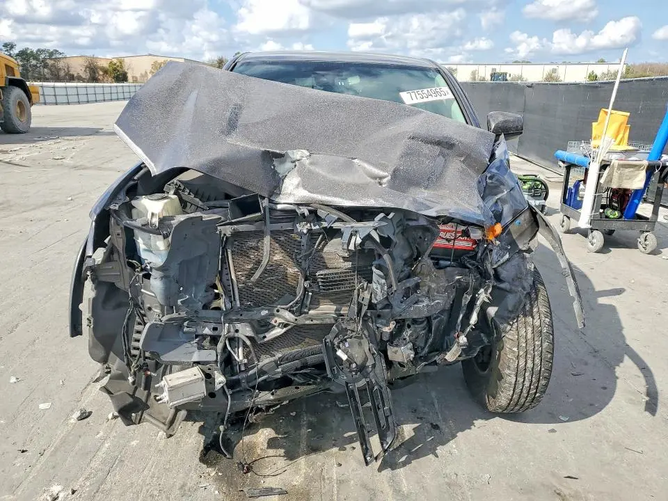 2018 TOYOTA TACOMA SR5 V6  