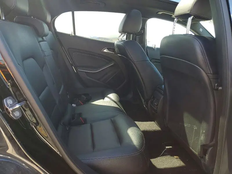 2019 MERCEDES-BENZ GLA 250 4MATIC  